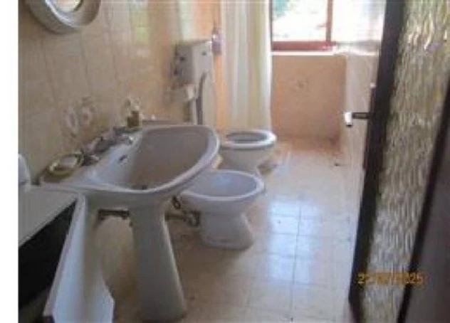 Immobile in asta di 91 m², box auto in vendita a Calceranica al Lago - Foto 11