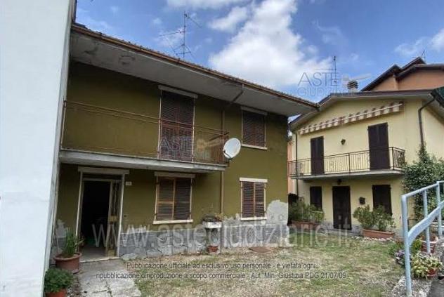 IMMOBILI-IMMOBILE RESIDENZIALE-Frazione Località Fabiano, Via C. Farini 17
