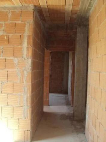 Immobile in asta di 120 m², box auto in vendita a Trevi - Foto 7