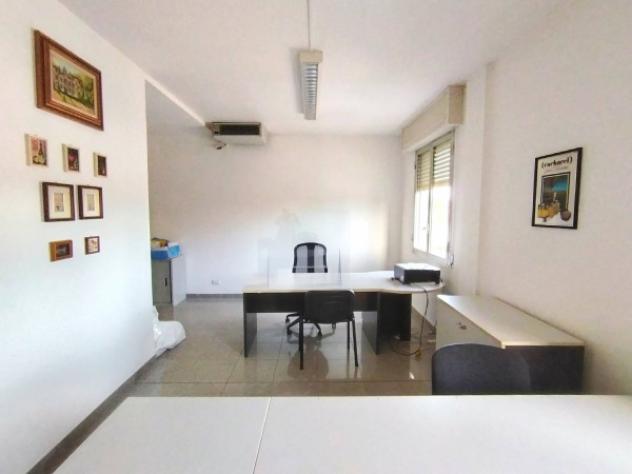 Immobile di 90 m² con 3 locali in affitto a Carpi - Foto 4