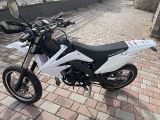 Moto