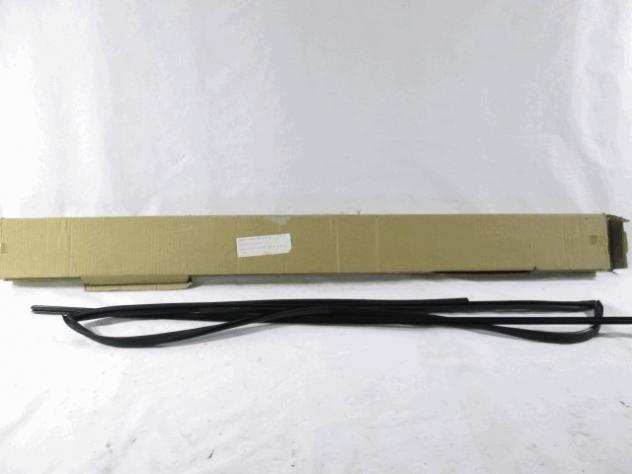 3554ASMH GOMMA GUARNIZIONE PARABREZZA CRISTALLO ANTERIORE FORD KA 1.3 BENZ RICAMBIO NUOVO CON PRIMER