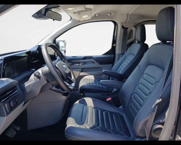 Ford Tourneo Custom 2ªs 320 2.0 EcoBlue 170CV aut. PC Titanium - Foto 9