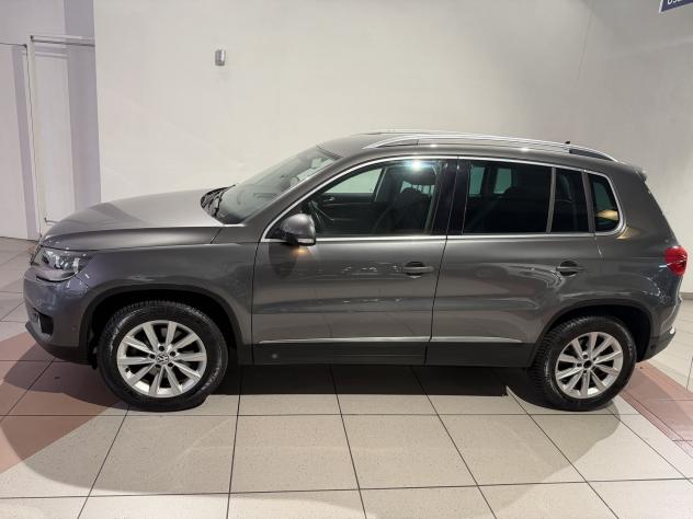 Volkswagen Tiguan Tiguan 2.0 tdi Sport&Style 4motion 140cv - Foto 2