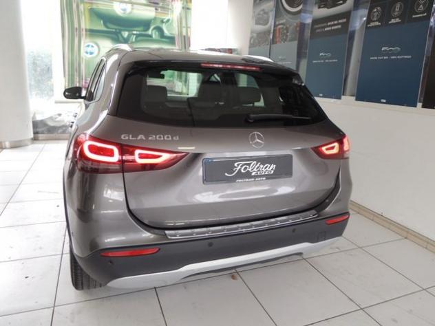MERCEDES-BENZ GLA 200 d Automatic Business Extra rif. 23461055 - Foto 4