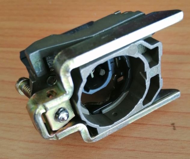 Corpo per lampada spia ZB4BV6 Telemecanique 088962 - Foto 4