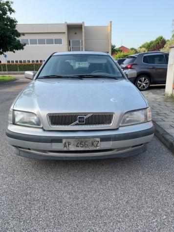 VOLVO V40 1.8 16V cat rif. 22471516 - Foto 6