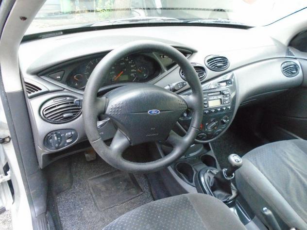 FORD Focus '02 5p 1.6i 16v Ghia FL - Foto 9