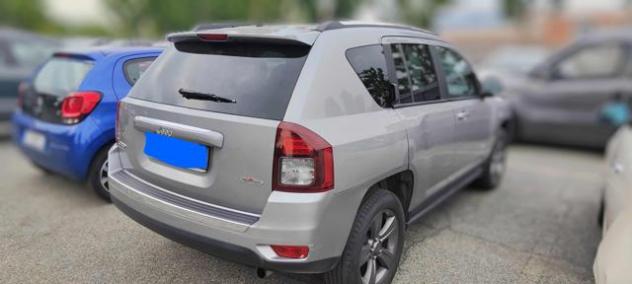 JEEP Compass 2.2 CRD North 2WD NAVI-PELLE-XENO!!! rif. 23914597 - Foto 4