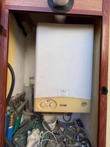 Immobile in asta di 125 m² con più di 5 locali in vendita a Catanzaro - Foto 12