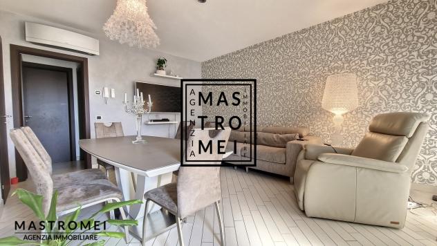 VILLA A SCHIERA di 7 vani e di 120 mq (PESCIA) rif. 3452 - Foto 4