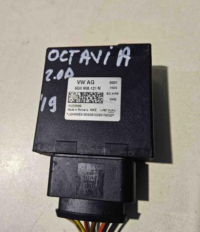 CENTRALINA POMPA CARBURANTE SKODA Octavia S.Wagon 5° Serie (5E5) 5Q0906121N diesel 2.0 (1620)