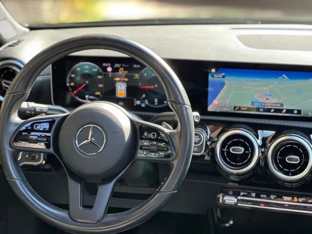 Mercedes-Benz Classe A A 200 d Premium - Foto 9