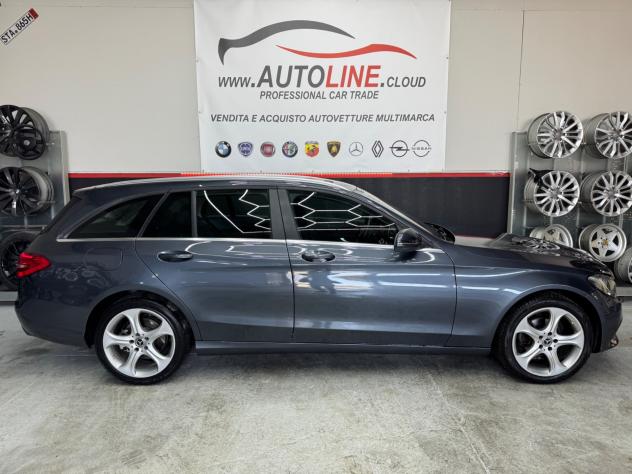 Mercedes-Benz C 180 Diesel Automatica S-W205 - Foto 5
