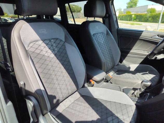 Volkswagen Tiguan 2.0 TDI SCR 110KW R-Line DSG - Foto 8
