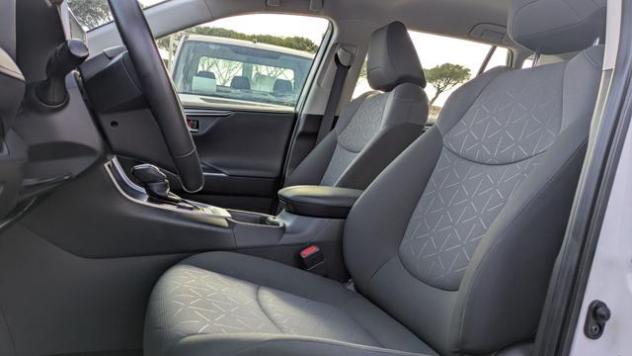 TOYOTA RAV 4 BUSINESS 2.5VVT-IE 222cv(178cv) AWD-I E-CVT rif. 23731305 - Foto 10