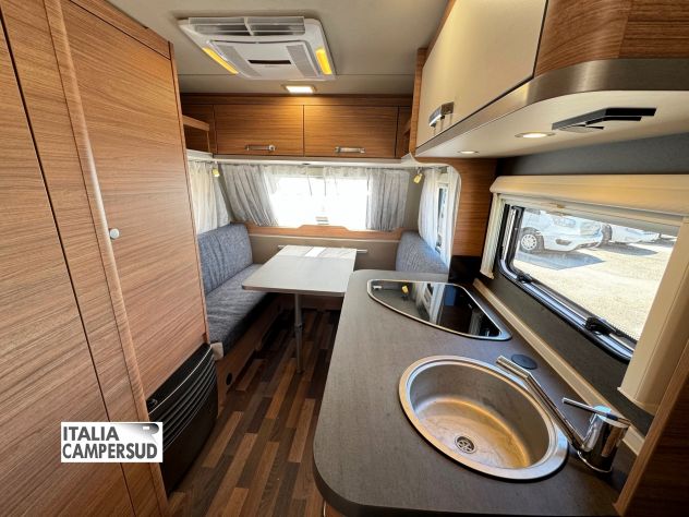 Caravan Weinsberg CaraOne 400 LK Con 4 Posti Letto Del 2023 - Foto 4
