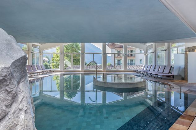 Cercasi estetista/spa therapist sul Lago di Molveno, in Trentino - Foto 4
