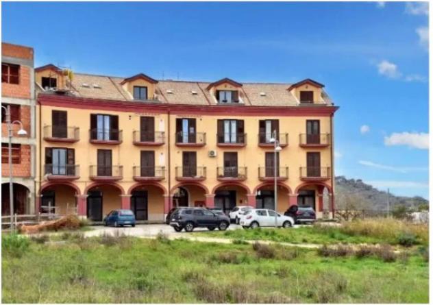 Immobile in asta di 72 m² in vendita a Piazza Armerina - Foto 2