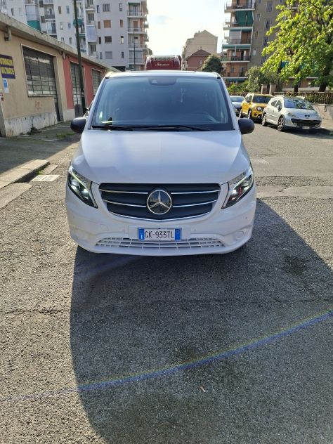 Vendesi Mercedes Vito Tourer 116 extralong select - Foto 6
