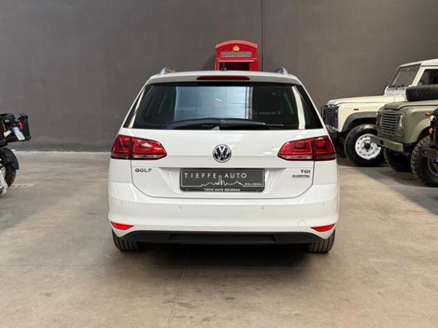 VOLKSWAGEN Golf Variant 1.4 TGI DSG Highline BlueMotion rif. 23829572 - Foto 5