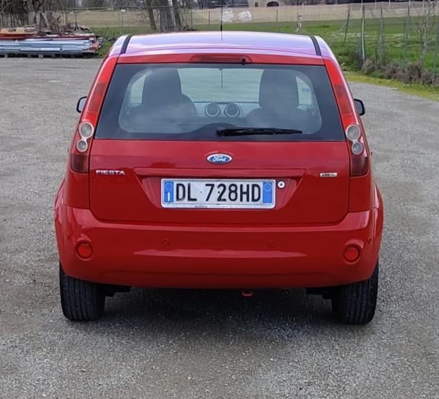 Ford Fiesta 1.4 TDCi 5p. Ghia - Foto 8