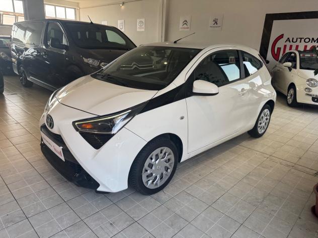 Toyota Aygo Connect 1.0 VVT-i 72 CV 5 porte x-fun MMT - Foto 4