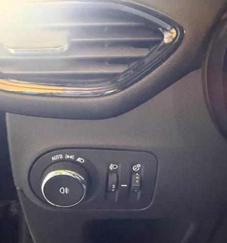Opel Crossland X 1.2 120 Anniversary 83cv - Foto 9