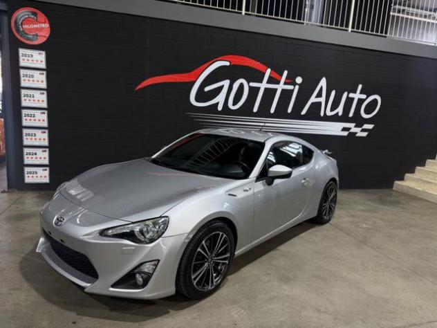 TOYOTA GT86 2.0 STERLING SILVER METALLIC MANUALE rif. 23983090