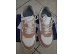 Mistral donna