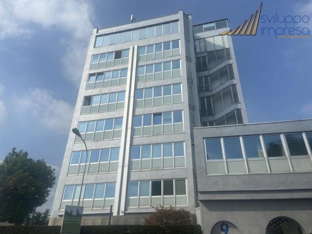 UFFICIO DI RAPPRESENTANZA IN AFFITTO A LISSONE
