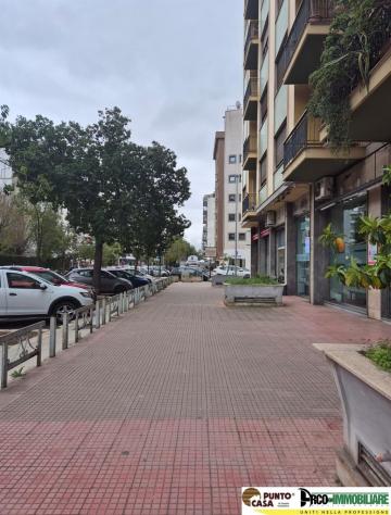 Via Giuseppe Sciuti vendesi negozio 30 mq, una vetrina su strada. - Foto 7