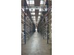 Spettro di scaffali industriali