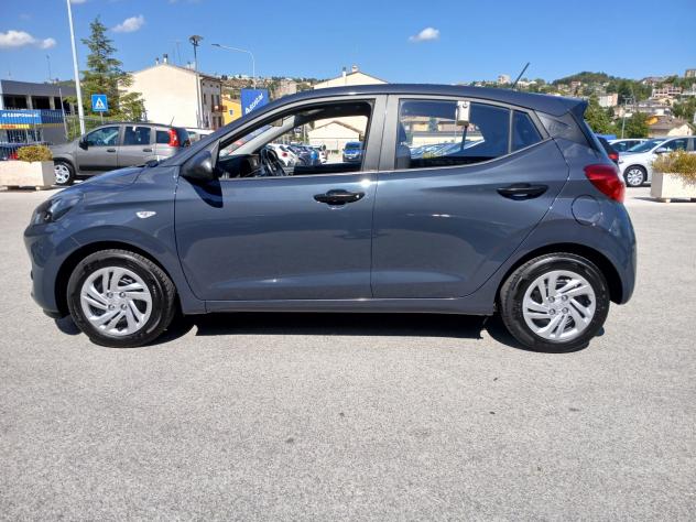 HYUNDAI i10 1.0 MPI ADVANCED 2022 - Foto 7