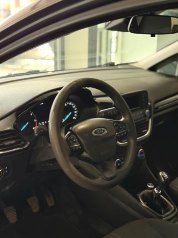 Ford Fiesta 1.5 TDCi 5 porte Titanium - Foto 7