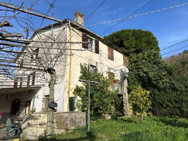 Porzione di casa in vendita a Castelnuovo Magra - Foto 2