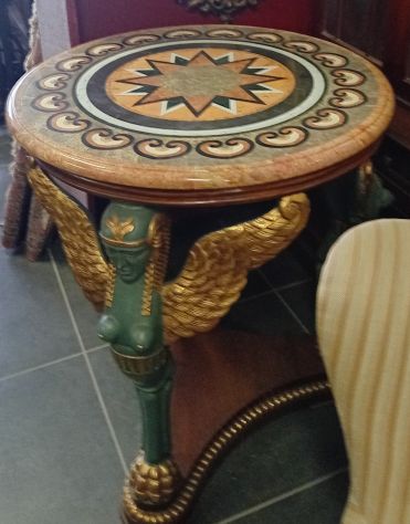 VENDO PRIVATAMENTE GRANDE STOCK DI MOBILI SPECCHIERE STATUE LAMPADARI ANTICHI - Foto 8