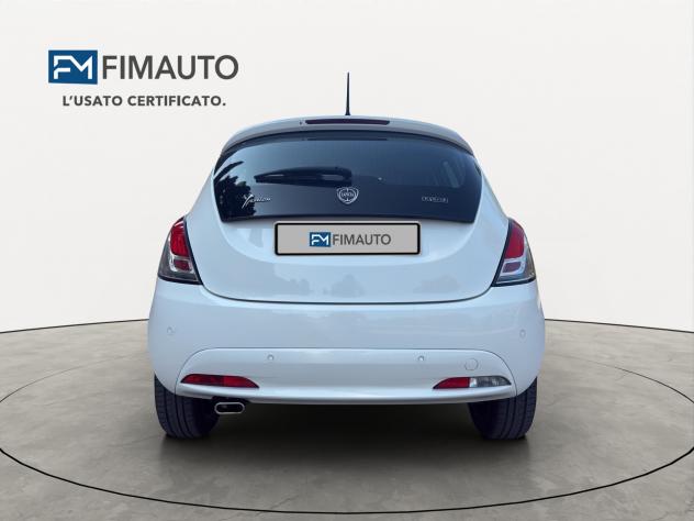Lancia Ypsilon 1.0 FireFly 5 porte S&S Hybrid Gold - 2023 - Foto 5