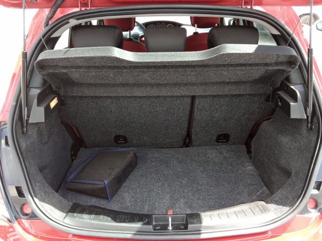 Lancia Ypsilon 1.2 69 CV GPL Ecochic Silver - Foto 9