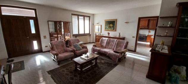Casa indipendente di 300 m² con 5 locali e box auto doppio in vendita a Casorezzo - Foto 17