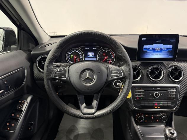 Mercedes-Benz GLA GLA 200 d - Foto 10