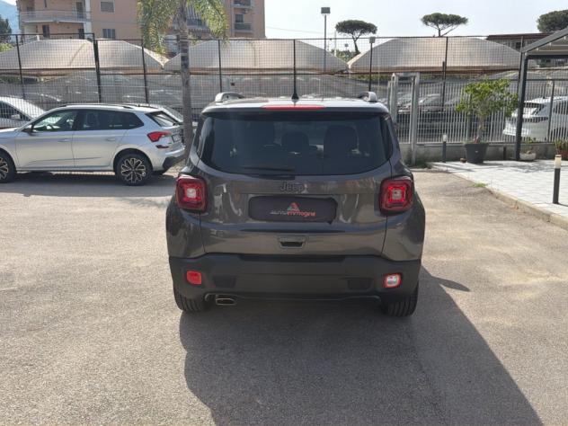 Jeep Renegade 1.6 MJet 130cv 80th Anniversary - Foto 5