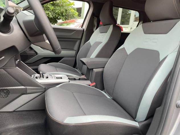 Dacia Duster 1.6 Hybrid 140cv Extreme - Foto 7