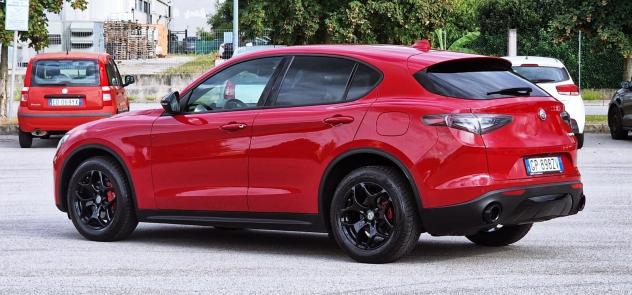 Alfa Romeo Stelvio 2.2 Turbodiesel 160 CV AT8 RWD Super - Foto 8