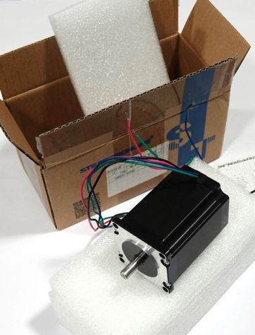 * Motore Stepper passo-passo NEMA 23 - 2,4 Nm