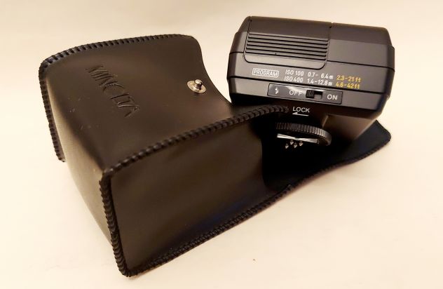 Flash Minolta Maxxum 1800 AF con attacco a slitta nero e custodia - Foto 4