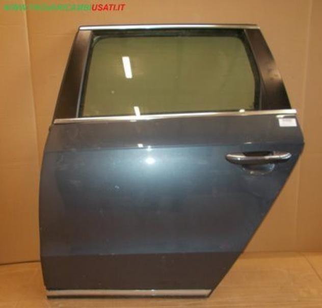 PORTA POST. SX GRIGIO SCURO MET C/A. e S. Mod.2011  SW VOLKSWAGEN PASSAT 999-U52213 Carrozzeria  Lamierati esterni  Porte  Porta post. sx. VOLKSWAGEN