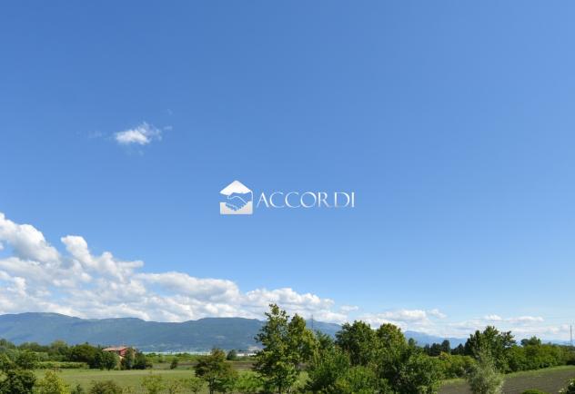 Rustico di importanti dimensioni da ristrutturare, ambientato nella tranquillità della campagna in località del Comune di Godega di Sant'Urbano - Foto 3