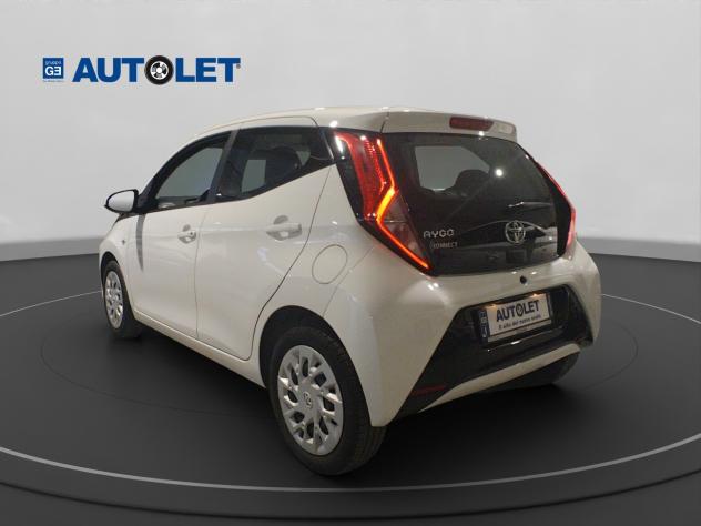Toyota Aygo Connect 1.0 VVT-i 72 CV 5 porte x-play - Foto 7