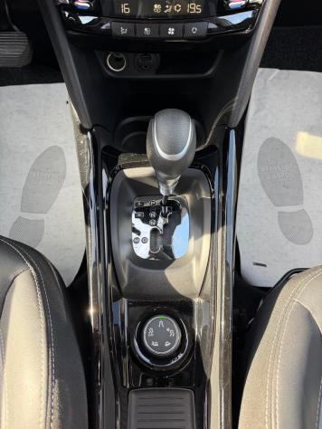 Peugeot 2008 1.5 BLUEHDI 120CV EAT6 S&S ALLURE 2018 - Foto 9